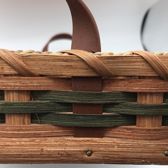 Amish Made Rectangular Serving Tray Basket Handwoven Signed - Picture 3 of 5